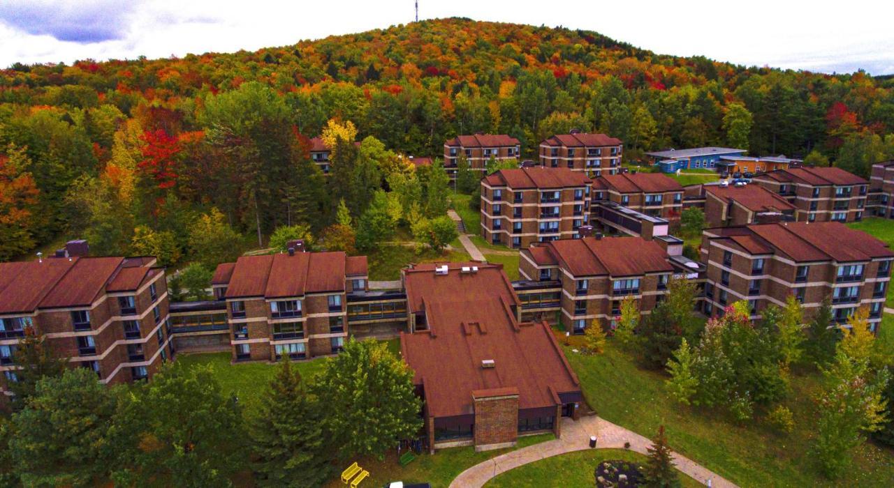 Au Campus Hotel Sherbrooke Eksteriør billede